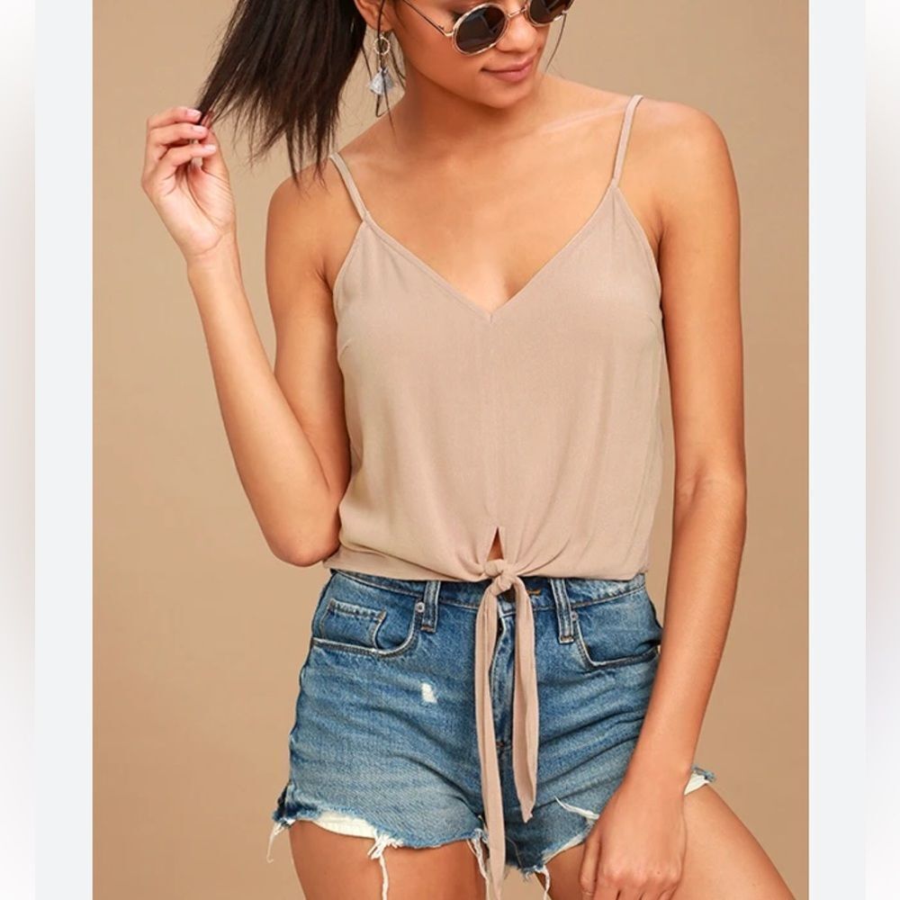 Lulu’s Blush Pink Tie-Front Top Women’s Medium